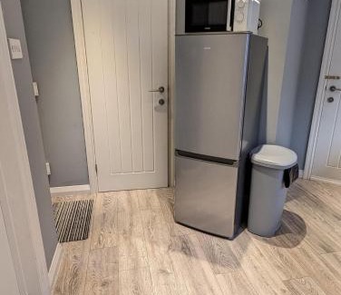 Chafford Hundred House | LuxeView - Stylish & Comfortable 1 Bedroom House in Chafford Hundred