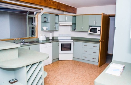 Te Anau House | Luxmore House * Perfect Location *Free Fibre WiFi