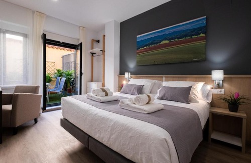 Centro Apartment | Luxor Torre del Clavero Apartments