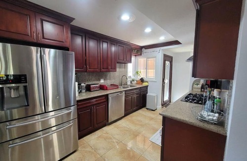 Huntington Beach Apartment | Luxstay in Huntington Beach