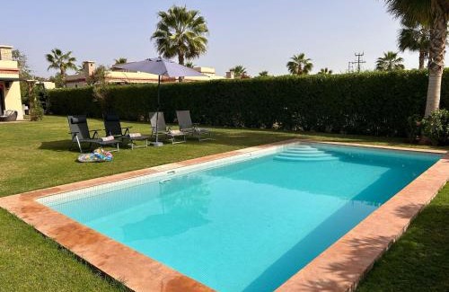 Issen Villa | LUXUEUSE VILLA AVEC PISCINE PRIVEE PROCHE D'AGADIR