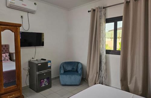 Komo-Mondah Apartment | Luxueux Platinium