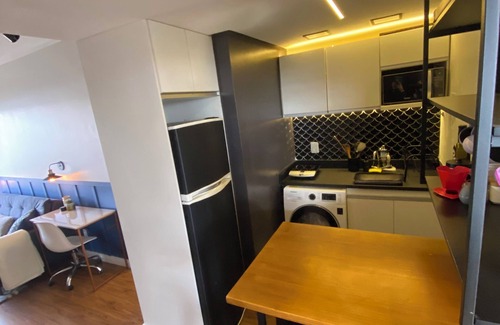 Smin Apartment | Luxuoso Flat em Resort com Vista Incrível Para o Lago