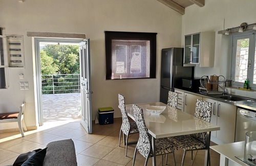 Evreti Villa | Luxury Villa in Evreti Fiskardo with Private Pool and Stunning Sea Views
