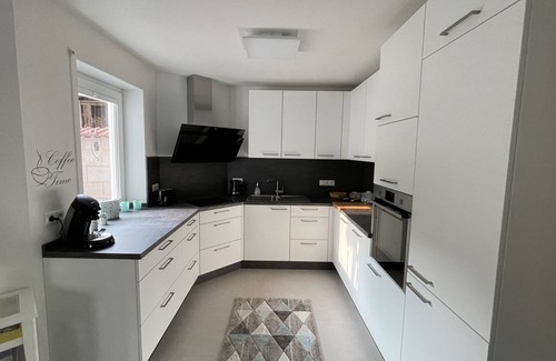 Mellrichstadt Apartment | Luxuriöse Ferienwohnung mit Terrasse