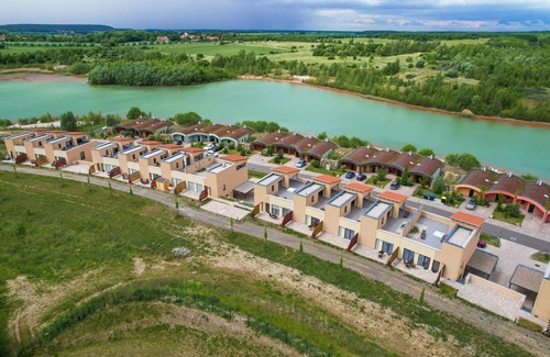 Grossposna Apartment | Luxuriöse Ferienwohnung am Störmthaler See