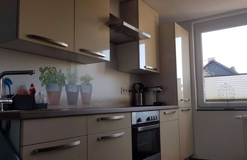 Solingen Apartment | Luxuriöse großzügige Wohnung mit zwei Schlafzimmer