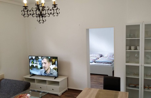 Rath Apartment | Luxuriöse Messe- und Ferienwohnung