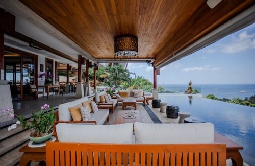 Choeng Thale Villa | Luxuriöse Villa in Surin mit Pool