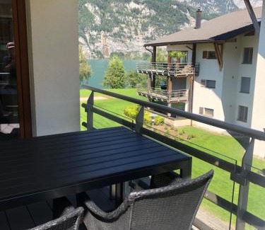 Unterterzen Apartment | Luxuriöses Galerie-Penthouse direkt am Walensee
