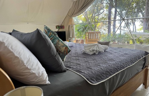Rio Seco Cabin | Luxurious Glamping Domes set in the mountains at just 10 minutes from the beach!