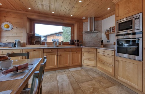 Les Contamines-Montjoie Ski Chalet | Luxurious 5* chalet with large garden in the heart of Les Contamines-Montjoie