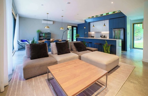 Argenteuil Regional County Municipality Ski Chalet | Luxurious Chalet Ambre - Waterfront, Spa, and Fireplace!