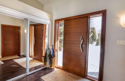 Lotbiniere Regional County Municipality Ski Chalet | Luxurious chalet right on the water.