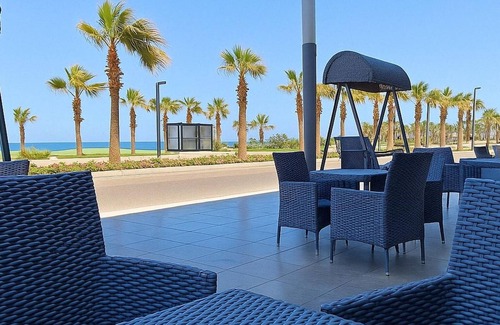 Al-Manasrah Ski Chalet | Luxurious Chalet in Port Said Governorate with Stunning Views