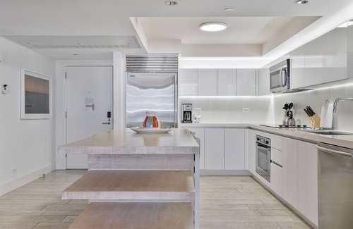 City Center Condo | Luxurious 1/1 Ocean View Condo 1202 - Located at 1 Hotel & Homes South Beach