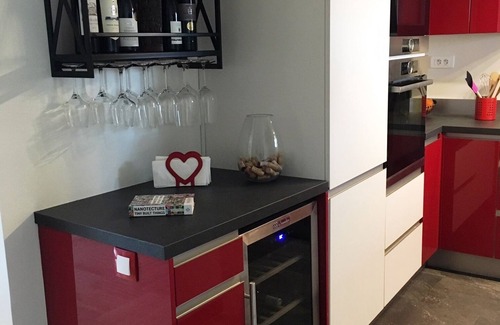 Villeneuve Loubet Beach Apartment | Luxurious 1-bedroom condo, sea views, all amenities