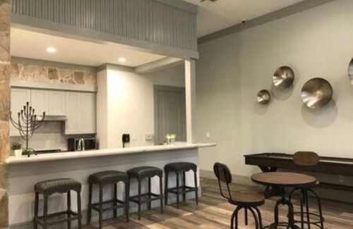 The Woodlands Apartment | Luxurious 1 bedroom apartment in a resort-style gated community.