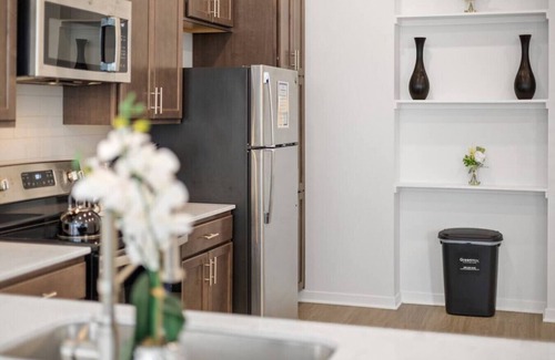 Fishers Apartment | Luxurious 1-Bedroom Fishers