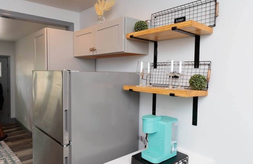Perdue Hill Apartment | Luxurious 1-Bedroom Apartment