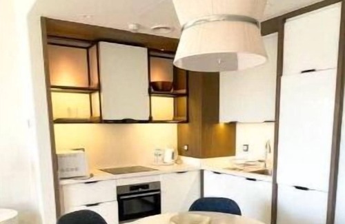 Ad-Dab'ah Apartment | Luxurious 1-BR City view Address Beach Marassi
