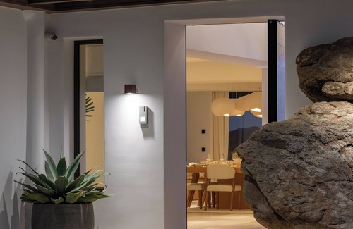 Platis Gialos Villa | Luxurious 10-bedroom villa with WiFi, fitness room in marvelous Mykonos