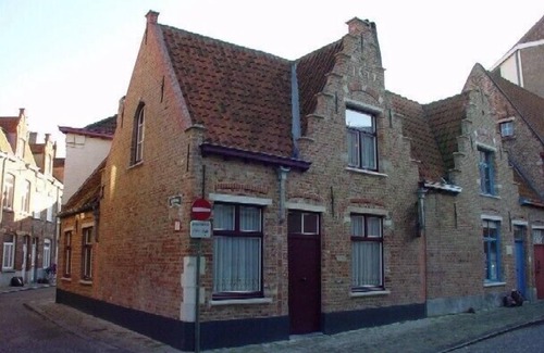 Sint-Gillis House | Luxurious 17th century Bruges house in the historical city center
