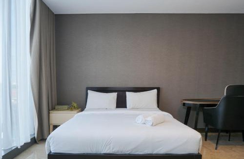 Pancoran Apartment | Luxurious 1BR at L'Avenue Apartment near Sampoerna Universitas By Travelio