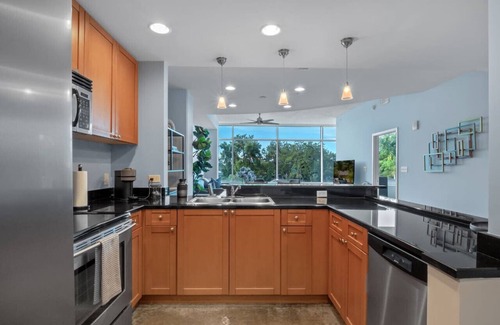 South Eola Apartment | Luxurious 2/2 Downtown Apartment