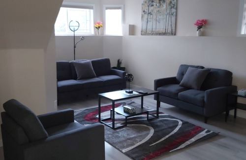Northeast Edmonton House | Luxurious 2 BDRMS Basement Legal Suite