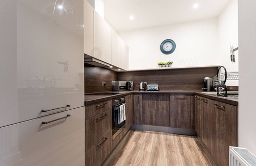 Solihull Apartment | Luxurious 2-Bed apartment near NEC / BHX