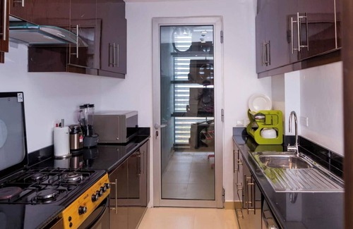 Ofin Apartment | Luxurious 2 Bed apartment with Breathtaking Beach-View