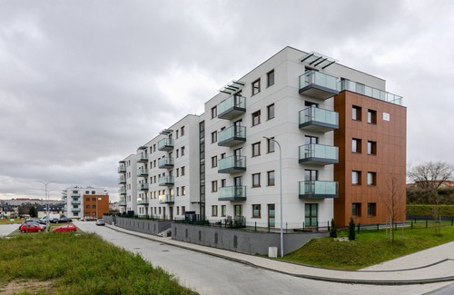 Gdansk Apartment | Luxurious 2 bedroom apartment inGdansk, 10 mins drive to City Centre