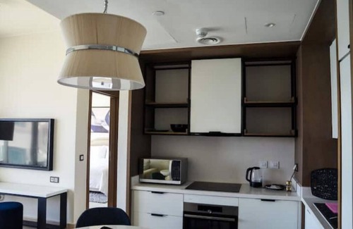 Ad-Dab'ah Apartment | Luxurious 2-BR Sea view Address Beach Marassi