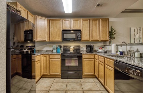 Pigeon Forge Condo | Luxurious 2Bed 2Bath Condo Mountain Views Virtual Check-In