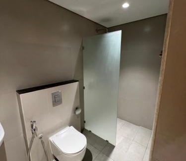 Al Khuwair Apartment | Luxurious 2BHK apartment muscat bousher