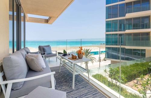 Saadiyat Cultural District Apartment | Luxurious 2BR Beachfront Apt in Al Saadiyat!