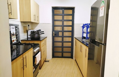 Gathanga Apartment | Luxurious 2BR near UN Complex