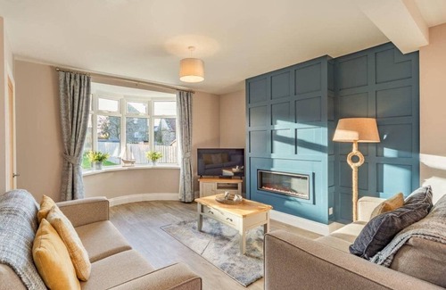 North Sunderland House | Luxurious 3 bedroom semi detached house