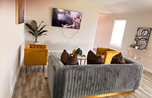 Southeast Houston House | Luxurious 3 bed room home near medical center