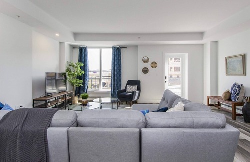 Halifax Apartment | LUXURIOUS 3 Bedroom BRAND NEW TOWN HOUSE