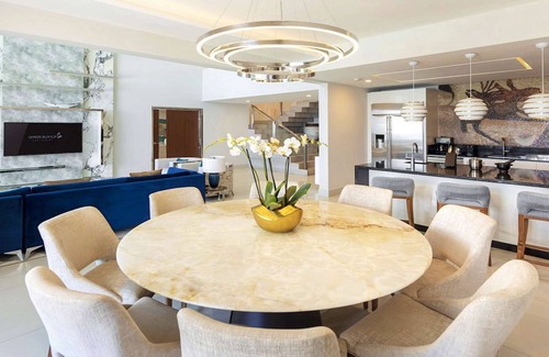 Playa Mujeres House | Luxurious 3 bedroom loft, 3 levels of living space including rooftop jacuzzi!