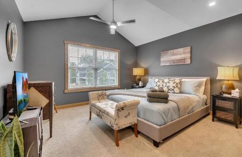 Ellicottville House | Luxurious 3-Bedroom Townhouse Walk to Village