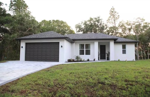 North Port House | Luxurious 3 bedroom home