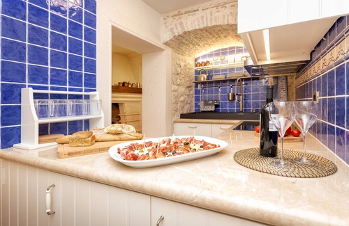 Hvar Old Town Villa | Luxurious 3-story late 15th century house in Old Town Hvar historic core