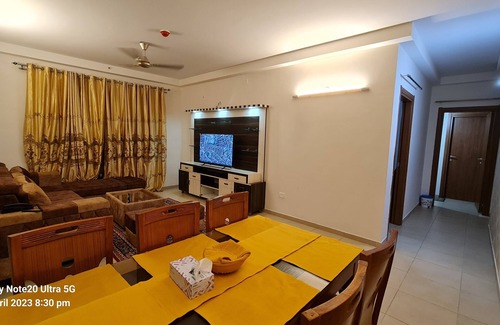 Bengaluru Apartment | Luxurious 3BHK Flat in Bhartiya City 25 min from Airport 15 Min Manyata Techpark