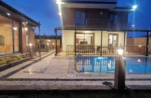 Yanik Villa | Luxurious 4+2 VIP Villa Surrounded by Nature in Sapanca