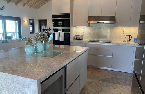 Mamora Bay Villa | Luxurious 4 Bedroom Villa With Pool ~ Amazing Sea Views And Cooling Trade Winds