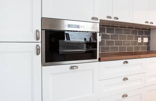 Ormeau House | Luxurious 4-Bed Townhouse in the Heart of Belfast