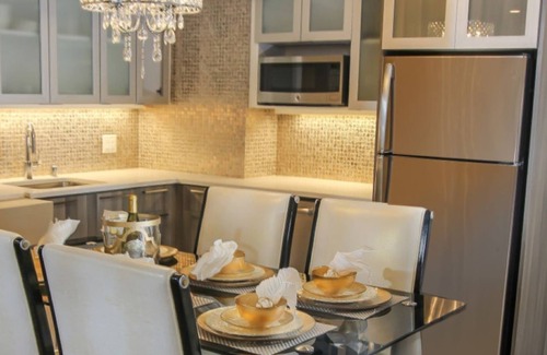 Winchester Apartment | Luxurious 4-Bedroom Presidential Suite at the Westgate Las Vegas Resort & Casino